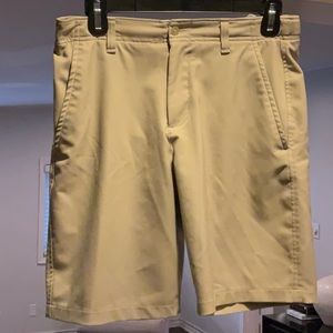 Under Armour Boys Golf Shorts Size L